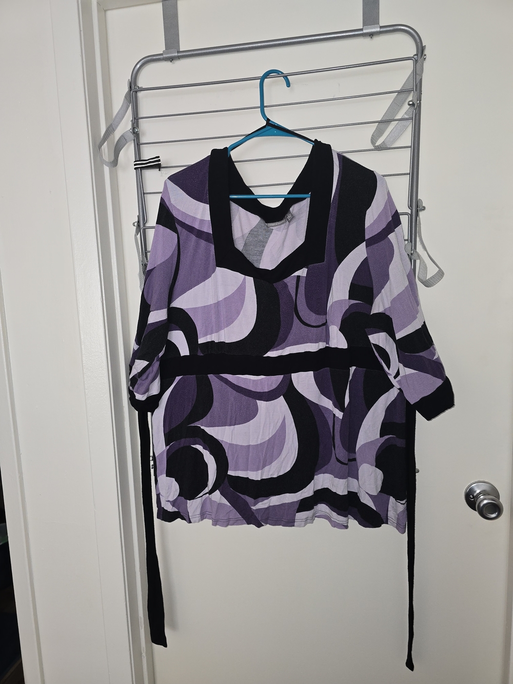 Apt. 9 Lavender and Black V-Neck Tunic